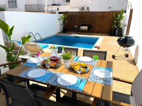 Nerja Paradise Rentals - Villa Topaz, Nerja